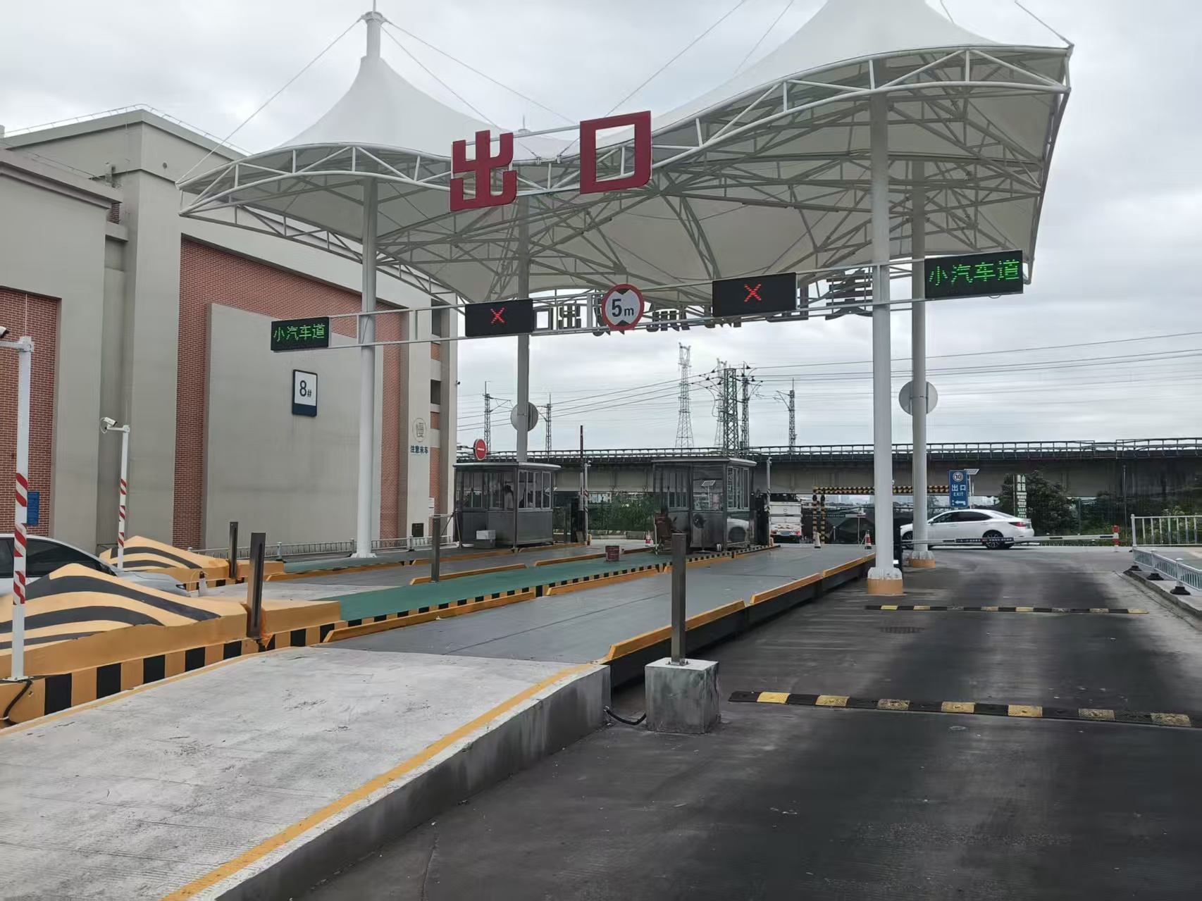 100-ton-weighbridge.jpg