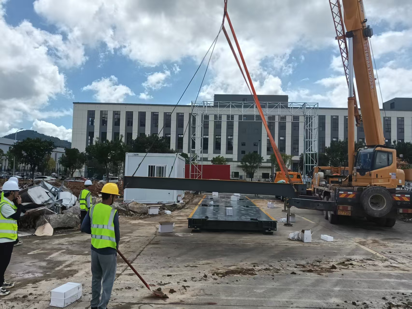 Fangda Weighbridge Installation Video